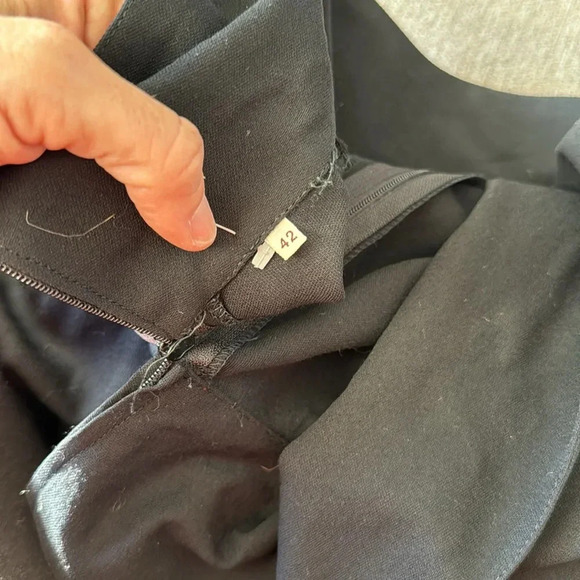 Vintage tuxedo style black dress size 42 or about a us 6 wool - Picture 16 of 16